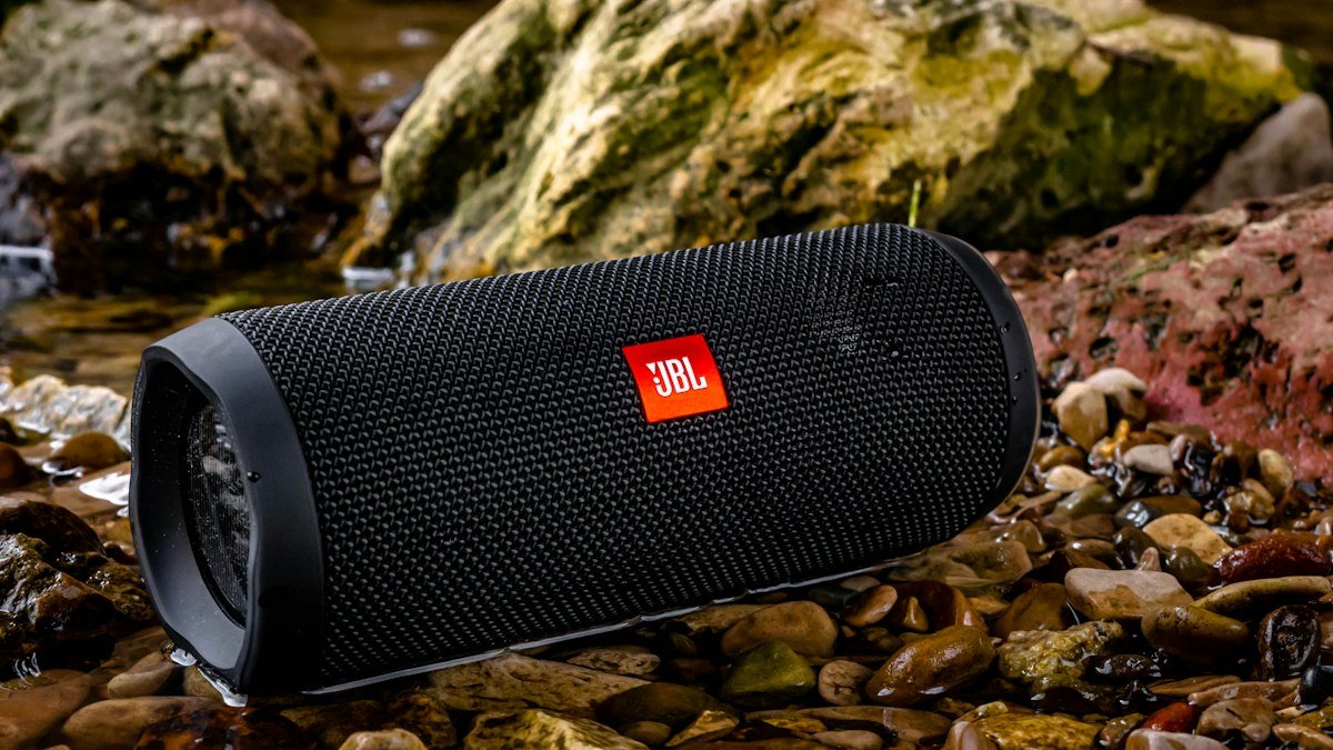 Best Portable Bluetooth Speakers in 2026 – Honest Review & Buying Guide